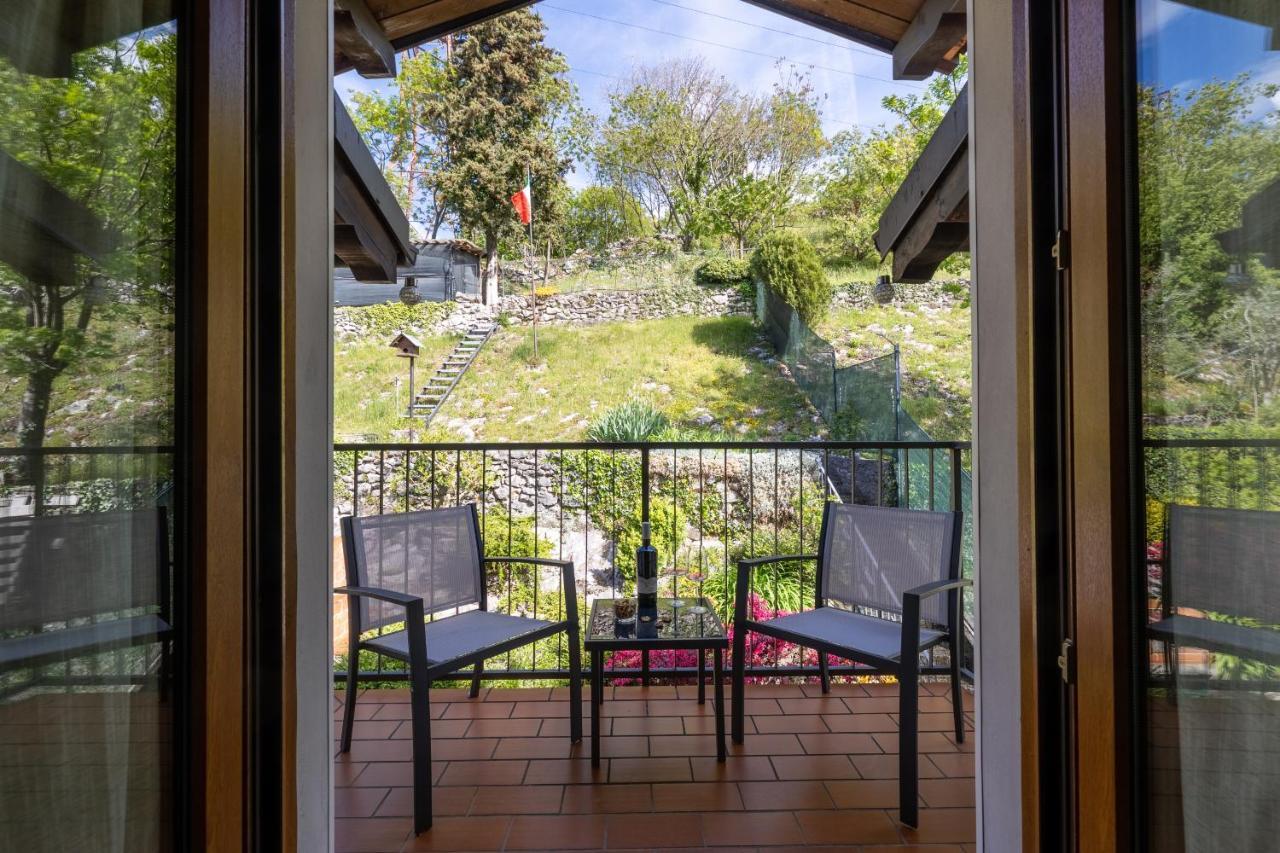 Appartamento Al Forte Torbole Sul Garda Exteriör bild